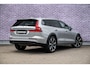 Volvo V60 Cross Country 2.0 B5 AWD Plus | Black Pack | Adaptive Cruise Control | Stoelverwarming Voor & Achter | Stuurverwarming |
