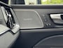 Volvo V60 2.0 T6 Plug-in hybrid AWD Ultra Dark|Head-up|360 camera|19" lm velgen
