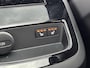 Volvo V60 2.0 T6 Plug-in hybrid AWD Ultra Dark|Head-up|360 camera|19" lm velgen