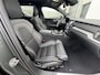 Volvo V60 2.0 T6 Plug-in hybrid AWD Ultra Dark|Head-up|360 camera|19" lm velgen