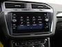 Volkswagen Tiguan 1.4 TSI ACT R-Line 150 pk DSG | Panoramadak | Trekhaak | Camera | LED Plus | Ergo-stoel | Stoelverwarming