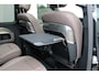Mercedes-Benz V-klasse 300d / Exclusive / DC / Luchtvering / Panorama / 2x Elec Schuifd / 360 Cam / Burmester / Vol Opties / NIEUW!!