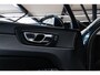 Volvo XC60 2.0 T6 Plug-in hybrid AWD Essential Edition Bright Schuifdak | Camera
