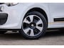 Renault Twingo 1.0 SCe Authentique | Airco | LED dagrijverlichting | Bluetooth | Centrale deurvergrendeling met afstandsbediening | | Airco | Bluetooth telefoonvoorbereiding | Centrale deurvergrendeling met afstandsbediening