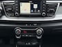 Kia Rio 1.2 (4 cil.), Apple CarPlay, Clima, Cruise Control, Navigatie, Achteruitrijcamera, Parkeersensoren, LM-velgen 15" , LED