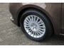 Mercedes-Benz V-klasse 220d Lang DC Trekhaak | Dealer Onderhouden | Stoelverwarming | Camera | Dodehoekassistent | Spoorassistent