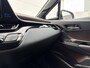 Toyota C-HR / C-HR+ 1.2 First Edition / Trekhaak (  1300 kg ) / Cruise control adaptief /  Navigatiesysteem /