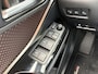 Toyota C-HR / C-HR+ 1.2 First Edition / Trekhaak (  1300 kg ) / Cruise control adaptief /  Navigatiesysteem /
