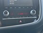 Mitsubishi Outlander 2.4 PHEV Intense+ / Trekhaak Afneembaar / Trekgewicht 1.500 KG / Stoelverwarming / Achteruitrijcamera / Navigatie / Apple CarPlay & Android Auto / Stoel verwarming voor / SoH 73% /