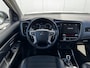 Mitsubishi Outlander 2.4 PHEV Intense+ / Trekhaak Afneembaar / Trekgewicht 1.500 KG / Stoelverwarming / Achteruitrijcamera / Navigatie / Apple CarPlay & Android Auto / Stoel verwarming voor /