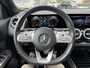 Mercedes-Benz GLB 200 Business Solution AMG PANORAMADAK | SFEERVERLICHTING | ELEKTRISCHE TREKHAAK | CAMERA | STOELVERWARMING | MERCEDES-DEALER ONDERHOUDEN | MERCEDES GARANTIE T/M 05-2028