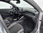 Peugeot e-208 136pk EV GT Pack 50 kWh | Panorama dak | Carplay | Adaptieve Cruis Control | Navigatie | Verwarmbare Voorstoelen |