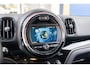 MINI Countryman 1.5 Cooper S E ALL4 Chili | PHEV | Pano/schuifdak | Stoelverwarming | Navigatie | Clima | Cruise control | All-season banden | Cruise control | Elektrisch glazen panorama-dak | Extra getint glas