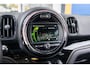 MINI Countryman 1.5 Cooper S E ALL4 Chili | PHEV | Pano/schuifdak | Stoelverwarming | Navigatie | Clima | Cruise control | All-season banden | Cruise control | Elektrisch glazen panorama-dak | Extra getint glas