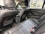 BMW 3-Serie 318i Luxury Edition | stoelverwarming | Automaat | Leer