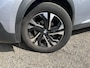 Peugeot 2008 1.2 PureTech Allure // LED // KEYLESS // CAMERA+SENSOREN // CRUISE // NAVI+CARPLAY // CLIMA //