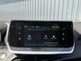 Peugeot e-2008 EV Active Pack 50 kWh Apple Carplay | Android Auto | Parkeersensoren | Cruise Control | Climate Control | SOH 98,7%