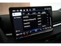 Volkswagen T-Roc 1.5 eTsi 150pk DSG R-Line First Edition Trekhaak Camera Stoelverwarming Carplay