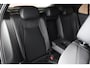 Volkswagen T-Roc 1.5 eTsi 150pk DSG R-Line First Edition Trekhaak Camera Stoelverwarming Carplay