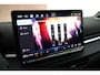 Volkswagen T-Roc 1.5 eTsi 150pk DSG R-Line First Edition Trekhaak Camera Stoelverwarming Carplay