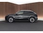 Volkswagen T-Roc 1.5 eTsi 150pk DSG R-Line First Edition Trekhaak Camera Stoelverwarming Carplay