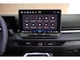 Volkswagen T-Roc 1.5 eTsi 150pk DSG R-Line First Edition Trekhaak Camera Stoelverwarming Carplay