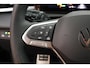 Volkswagen T-Roc 1.5 eTsi 150pk DSG R-Line First Edition Trekhaak Camera Stoelverwarming Carplay