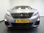 Peugeot 3008 1.2 PureTech Aut. Executive NAVI/CLIMA/CRUISE/TREKH./17"LMV!