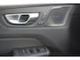 Volvo XC60 2.0 T6 Plug-in hybrid AWD Plus Black Edition | Pano | H&K | 360 | LED