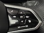 Volkswagen Golf 1.5 eTSI R-Line | Panoramadak | Winter Pakket |