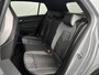 Volkswagen Golf 1.5 eTSI R-Line | Panoramadak | Winter Pakket |