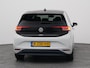 Volkswagen ID.3 First Max 58 kWh | PANO | CAMERA | ADAPTIVE | HUD | LEDER | STOELMASSAGE | STOEL- EN STUURVERW.