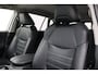 Toyota RAV4 2.5 Hybrid AWD Executive | Trekhaak | Leder | Dodehoek detectie | JBL | Navigatie | 360 camera | Stoelverwarming | 18 inch