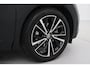 Toyota C-HR / C-HR+ 2.0 Plug-in Hybrid 220 Executive | Panoramadak | Warmtepomp | Dodehoek detectie | JBL | Stoel-/stuurverwarming | 360 camera | 19 inch | Apple Carplay / Android Auto | Sfeerverlichting