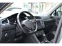 Volkswagen Tiguan 1.4 TSI 150PK Automaat R-Line | Panoramadak | Trekhaak | Stoelverwarming