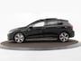 Volkswagen Golf 1.5 eHybrid 272pk DSG GTE · Panoramadak · Camera · Head-Up Display · Inklap. Trekhaak · Stuur- & Stoelverwarming · Dodehoeksensor · Garantie t/m 08-09-2030 of 100.000km