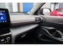 Toyota Yaris Cross 1.5 Hybrid Executive | Camera | JBL audio | Cruise adaptief | Head-up display | Stoel verwarming | Apple Carplay/Android Auto | Dodehoek detectie | Achteruitrijcamera | Apple Carplay/Android Auto|telefoonintegratie premium | Audio installatie premium