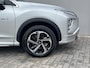 Mitsubishi Eclipse Cross 2.4 PHEV Executive / 8 Jaar Fabrieksgarantie / All Season Banden / 5 Rijmodus / Cruise Control / Voor&Achter Stoelverwarming / 360 Camera / Parkeersensoren / Airco / Dode Hoek Detectie / Apple Carplay&Android Auto / Full-Map Navigatie /