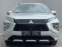 Mitsubishi Eclipse Cross 2.4 PHEV Executive / 8 Jaar Fabrieksgarantie / All Season Banden / 5 Rijmodus / Cruise Control / Voor&Achter Stoelverwarming / 360 Camera / Parkeersensoren / Airco / Dode Hoek Detectie / Apple Carplay&Android Auto / Full-Map Navigatie /