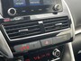 Mitsubishi Eclipse Cross 2.4 PHEV Executive / 8 Jaar Fabrieksgarantie / All Season Banden / 5 Rijmodus / Cruise Control / Voor&Achter Stoelverwarming / 360 Camera / Parkeersensoren / Airco / Dode Hoek Detectie / Apple Carplay&Android Auto / Full-Map Navigatie /