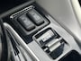 Mitsubishi Eclipse Cross 2.4 PHEV Executive / 8 Jaar Fabrieksgarantie / All Season Banden / 5 Rijmodus / Cruise Control / Voor&Achter Stoelverwarming / 360 Camera / Parkeersensoren / Airco / Dode Hoek Detectie / Apple Carplay&Android Auto / Full-Map Navigatie /