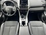 Mitsubishi Eclipse Cross 2.4 PHEV Executive / 8 Jaar Fabrieksgarantie / All Season Banden / 5 Rijmodus / Cruise Control / Voor&Achter Stoelverwarming / 360 Camera / Parkeersensoren / Airco / Dode Hoek Detectie / Apple Carplay&Android Auto / Full-Map Navigatie /