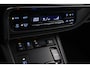 Toyota Auris Touring Sports 1.8 Hybrid Dynamic Ultimate | Trekhaak | Navigatie | Stoelverwarming | Keyless | Parkeersensoren voor/achter | Cruise Control | Clima | Camera | 17 inch | Rijstrooksensor | Bluetooth