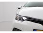 Toyota Auris Touring Sports 1.8 Hybrid Dynamic Ultimate | Trekhaak | Navigatie | Stoelverwarming | Keyless | Parkeersensoren voor/achter | Cruise Control | Clima | Camera | 17 inch | Rijstrooksensor | Bluetooth