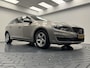 Volvo V60 2.0 D2 Nordic+ Trekhaak-Navigatie-Cr.contr-Clima-Stoelverwarming-Parkeersensoren-Lm16''velgen