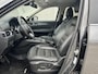 Mazda CX-5 2.0 SkyActiv-G 165 Comfort / Trekhaak (2.000KG) / Cruise Control / Lane Assist / Dode Hoek Detectie / Stuur-, Stoel Verwarming / Airco / Bluetooth / Full-Map Navigatie / Elektr-Bestuurderstoel Met Geheugen /