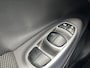 Nissan Juke 1.6 Acenta / Goed Onderhouden / Cruise Control / Airco / Bluetooth / Navigatie / Verschillende Rij Modus / 17" Lichtmetalen Velgen /