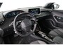 Peugeot e-2008 EV Allure 50 kWh | Dealer Onderhouden! | SOH 99% | 1e Eigenaar! | Navi By App | Clima | Cruise Control | Parkeersensoren | DAB | LED | Lichtmetalen Velgen