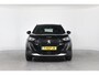 Peugeot e-2008 EV Allure 50 kWh | Dealer Onderhouden! | SOH 99% | 1e Eigenaar! | Navi By App | Clima | Cruise Control | Parkeersensoren | DAB | LED | Lichtmetalen Velgen