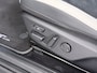 Kia EV6 GT-Line 77.4 kWh SOH 95% Panoramadak V2L Warmtepomp Trekhaak Head-Up Display Meridian®-Surround Adap.Cruise Matrix Led 360°Camera Navi Ecc Stoel+Stuurverwarming Stoel Massage+Ventilatie Elek.Stoelen+Memory Elek.Achterklep Privacy Glas Dealeronderhouden 1e Eigenaar Origineel Nederlandse Auto